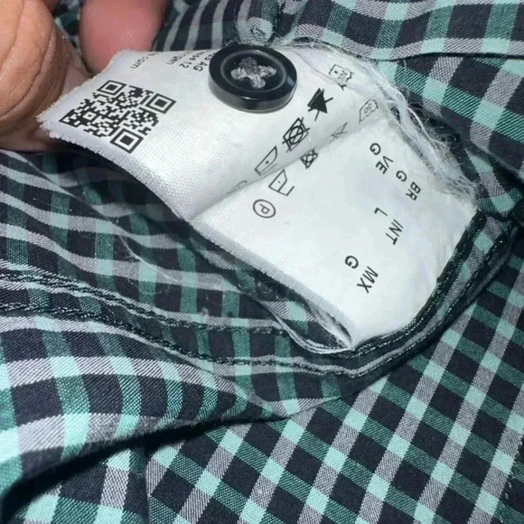 Hugo boss  green sharp fit button down shirt - Picture 5 of 6